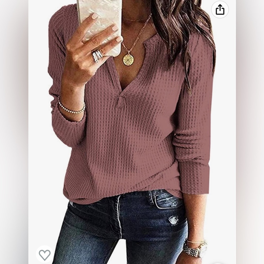 Famulily Womens Long Sleeve Shirt V Neck Loose Fit Size Small Great Condition